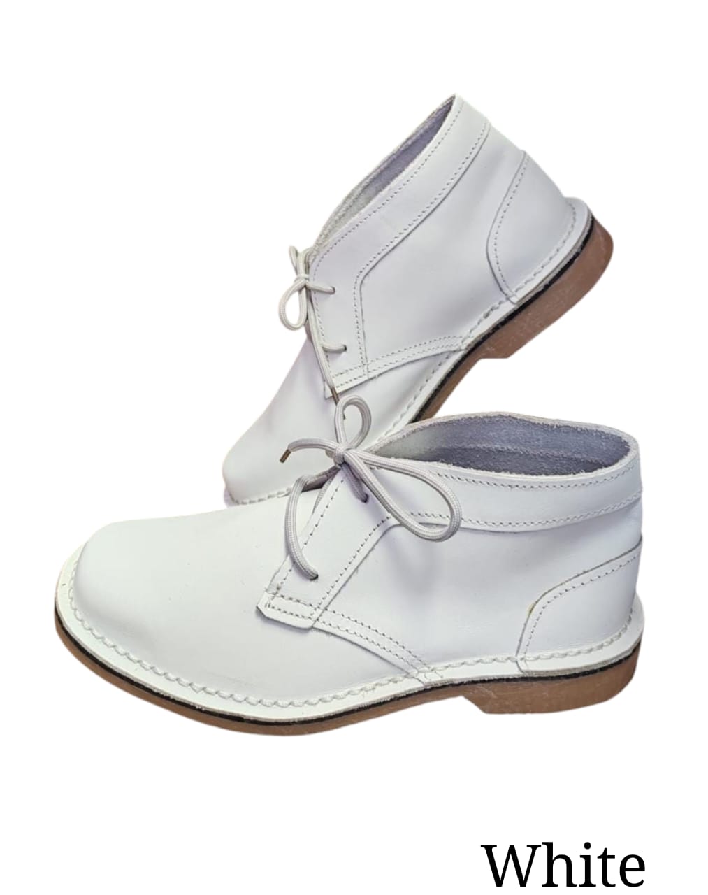 416 Mens Lace Up Vellies in White