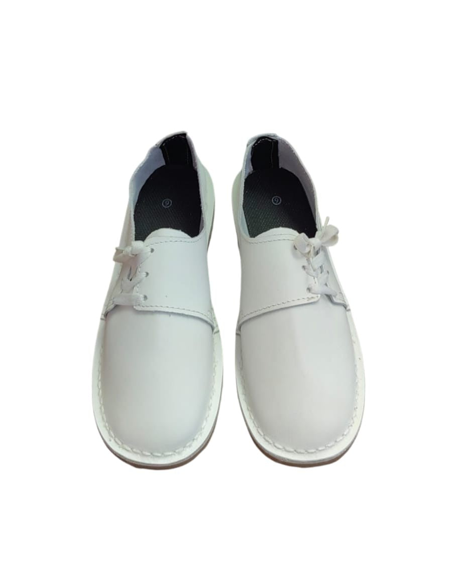 Ladies leather side lace vellies in white on a white background, front view