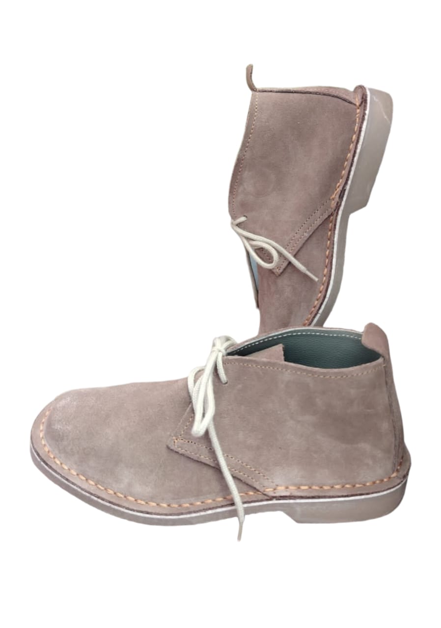 Mens 420 Suede Lace Up Vellies in Brown