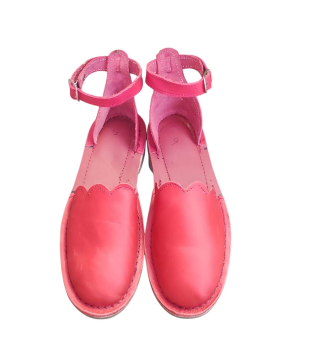 Ladies Leather Scollip Madonna - Red