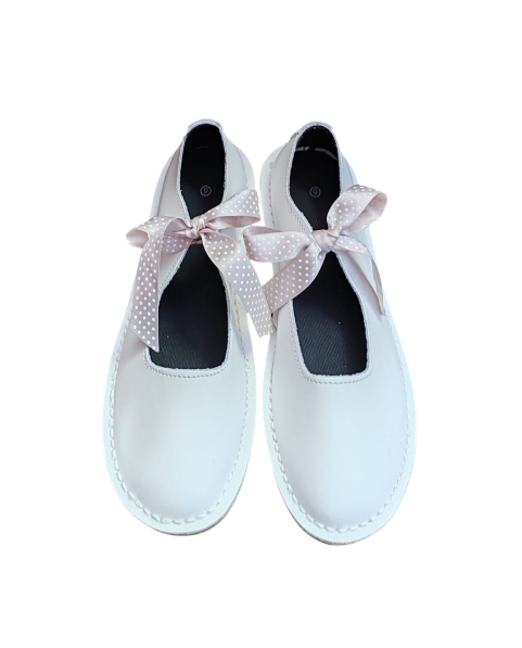 Ladies Leather Pumps with Laces - White